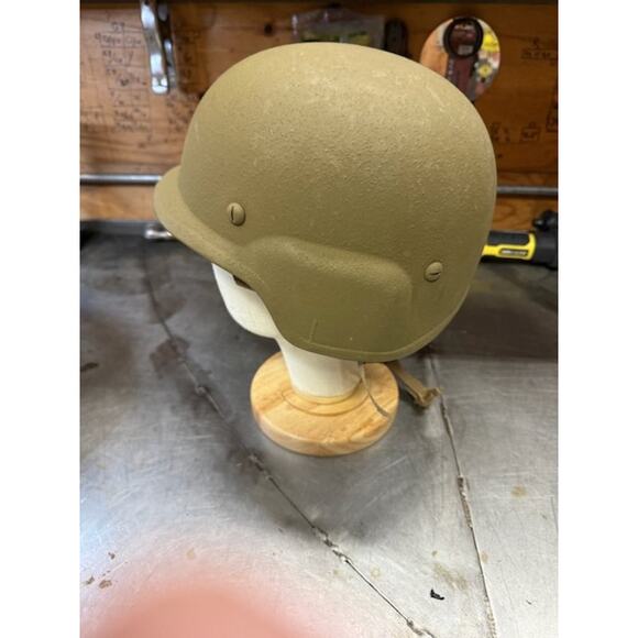 BAE Systems Military Lightweight Ballistic Helmet SPM1C1-10-C-0011 Green Size L - Picture 5 of 9